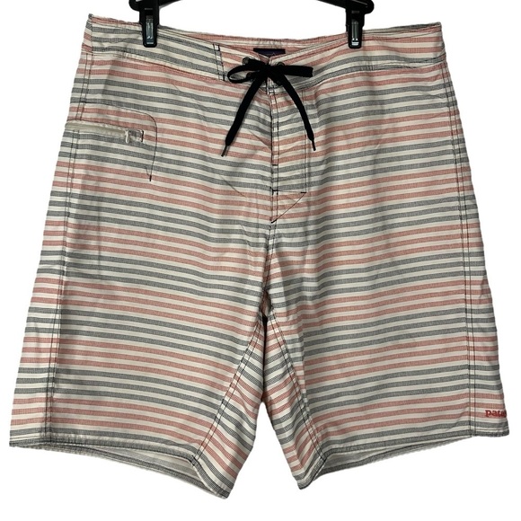 Patagonia Men’s Striped Swim Board Shorts Size 36 - Picture 1 of 9